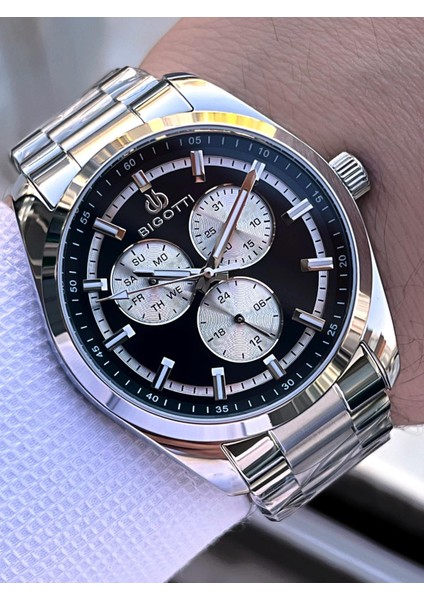 Özel Kutulu Nişan ve Damat Saati 2 Yıl Garantili Iç Fonksiyonları Aktif Erkek Kol Saati XB02