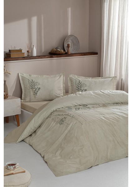 Conium Çift Kişilik Nevresim Takımı