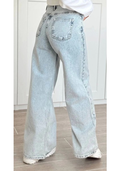 Açık Mavi Dikiş Detaylı Baggy Jean indirimleri