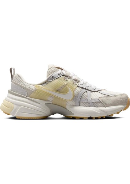 V2K Run Womens Walking Shoes Reflektörlü Kadın Yürüyüş Ayakkabısı Krem