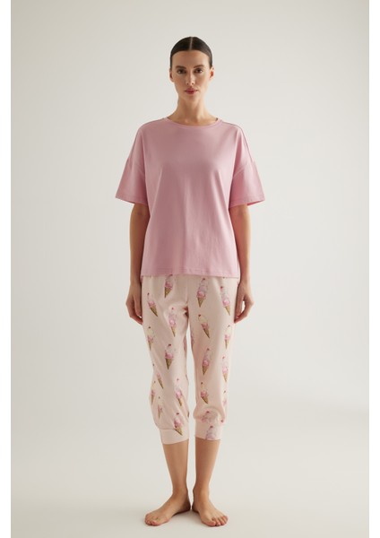 Kadın Pamuklu Kısa Kollu Kapri Pijama Takımı