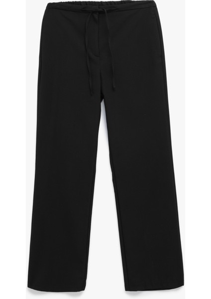Normal Bel Beli Bağcıklı Düz Paça Pantolon
