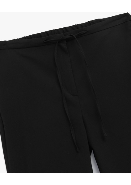 Normal Bel Beli Bağcıklı Düz Paça Pantolon modelleri