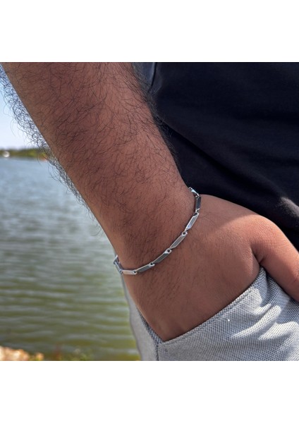 Erkek Gümüş Renk Kral Bileklik