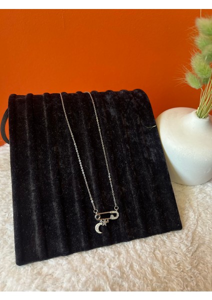Charm Kolye fiyatları