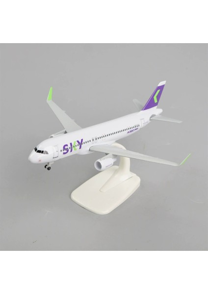 20 cm Ölçekli Metal Uçak Çoğaltma Şili Gökyüzü Uçak Modeli A320 Havayolları Uçak Döküm Model Havacılık Minyatür Ev Dekor (Yurt Dışından) modelleri