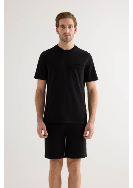 Erkek Pamuklu Pique Cepli Kısa Kol T-Shirt