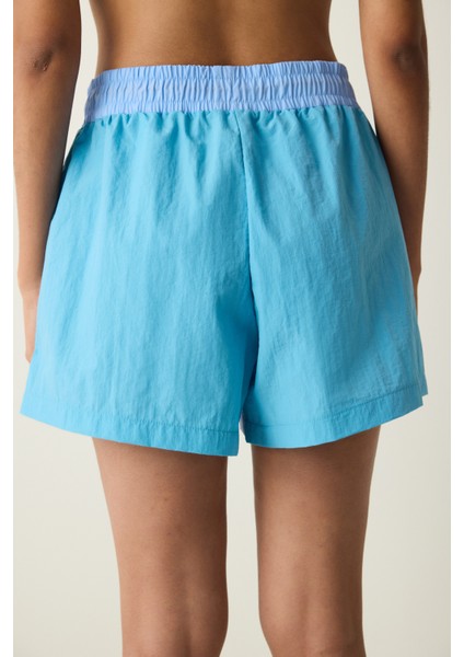 Çok Renkli Beli Ayarlanabilir Düğme Detaylı Şort