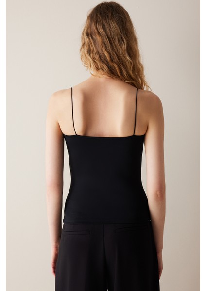 New Cami Siyah Üst