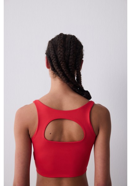 Sporty Cut Out Kırmızı Üst