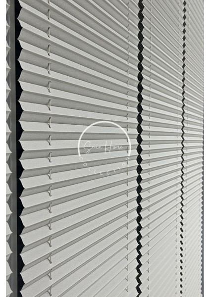 Katlanabilir Cam Balkon Plise Perde Krem (Kancalı Veya Vidalı Sistem)