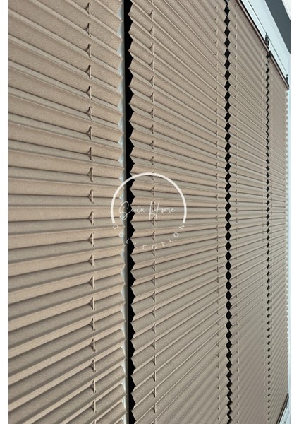 Katlanabilir Cam Balkon Plise Perde Kahverengi (Kancalı Veya Vidalı Sistem)