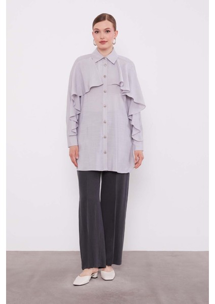 Gri Volan Detay Düğmeli Gömlek