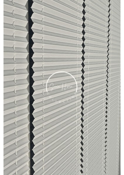 Katlanabilir Cam Balkon Plise Perde Beyaz (Kancalı Veya Vidalı Sistem)