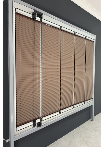 Katlanabilir Cam Balkon Plise Perde Kahverengi (Kancalı Veya Vidalı Sistem)