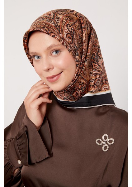 Siyah Etnik Desen Twill Ipek Eşarp