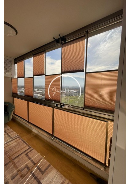 Katlanabilir Cam Balkon Plise Perde Kahverengi (Kancalı Veya Vidalı Sistem)