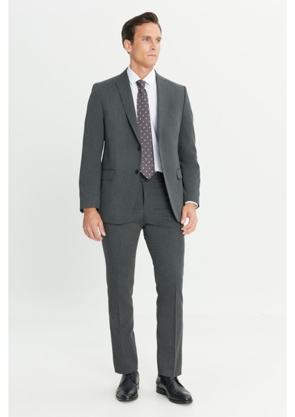 Slim Fit Dar Kesim Mono Yaka Takım Elbise modelleri