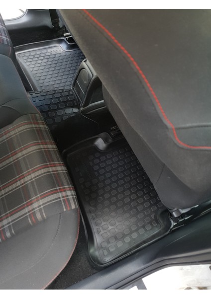 Volkswagen Polo 6r 3D Siyah Havuzlu Paspas 2009 ve 2017 fırsatları