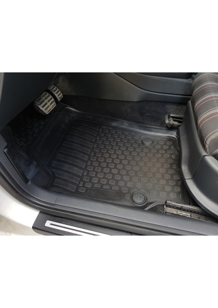 Volkswagen Polo 6r 3D Siyah Havuzlu Paspas 2009 ve 2017