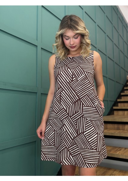 Kadın Çizgili ,cepli ,sıfır Kollu Elbise fırsatları