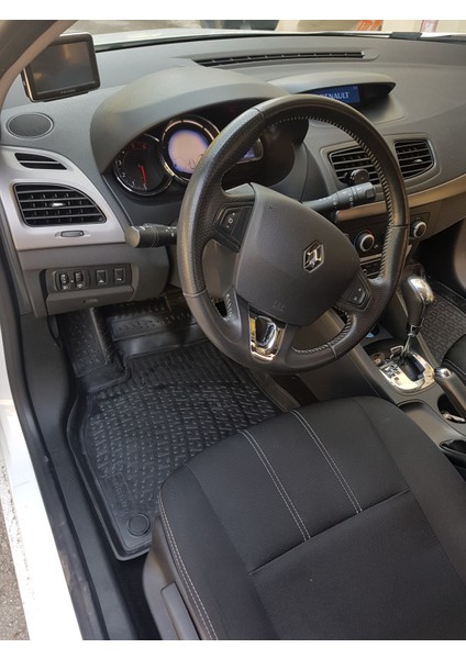 Renault Megane Iıı 3D Siyah Havuzlu Paspas 2008 ve 2016