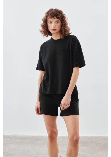 Kadın Pamuklu Pique Cepli Kısa Kol T-Shirt indirimleri