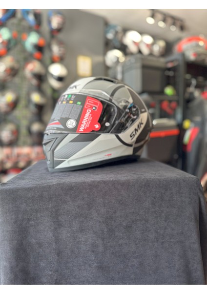 Stellar Faro Kapalı Kask fırsatları