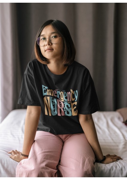 Zuno Kadın Comfort Fit Emergency Nurse Baskılı T-Shirt