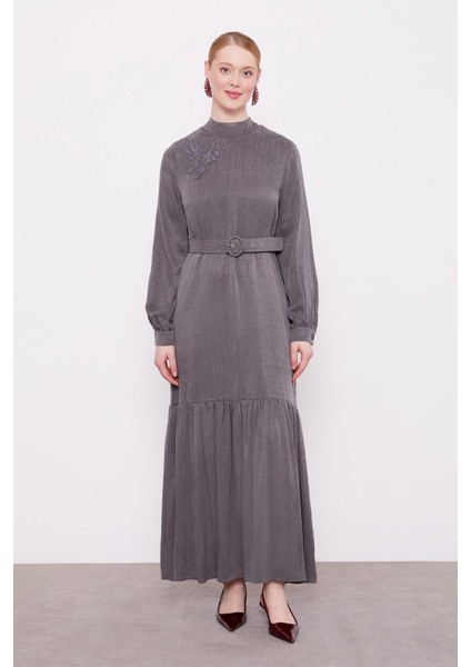 Antrasit Omuz Nakış Detaylı Cupra Elbise