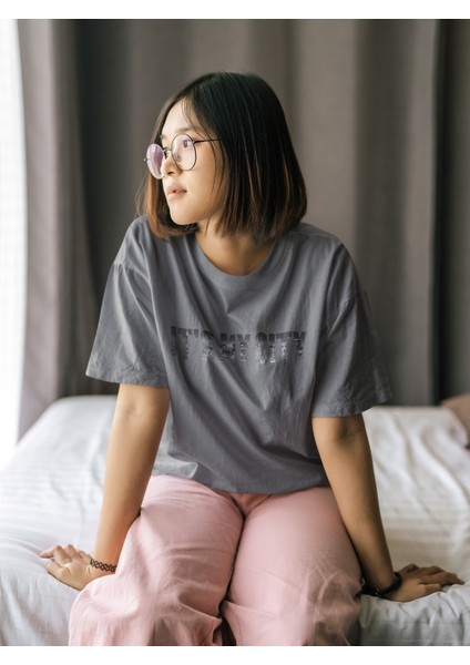 Zuno Kadın Comfort Fit Its My Cıty Baskılı T-Shirt