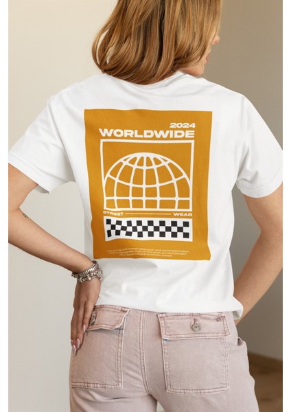 Zuno Kadın Comfort Fit Worldwıde Baskılı T-Shirt