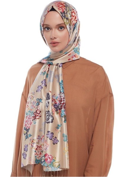 Vizon Yalı Bahçesi Desenli Ipek Şal fırsatları