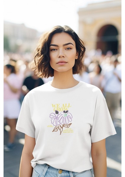 Zuno Kadın Comfort Fit We All Grow Baskılı T-Shirt