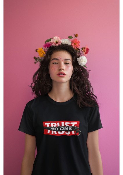 Zuno Kadın Comfort Fit Trust Baskılı T-Shirt