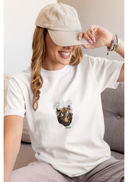 Zuno Kadın Comfort Fit Stay Wild Baskılı T-Shirt