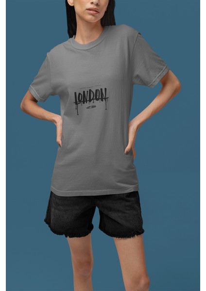 Zuno Kadın Comfort Fit London Est 1989 Baskılı T-Shirt