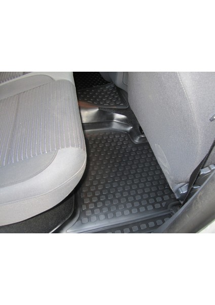 Volkswagen Amarok 3D Siyah Havuzlu Paspas 2010 ve 2022