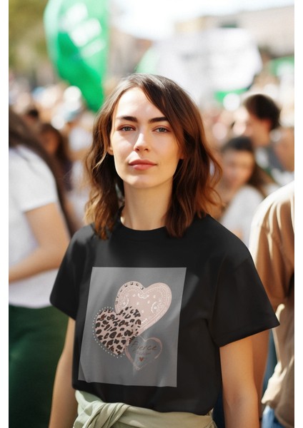 Zuno Kadın Comfort Fit Fierce Fashion Baskılı T-Shirt
