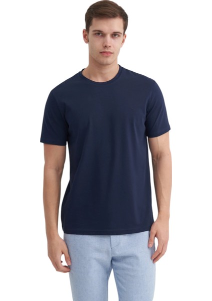 Erkek Slim Fit Bisiklet Yaka Pamuklu Düz Tişört fiyatları