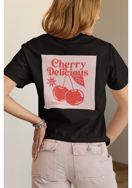 Zuno Kadın Comfort Fit Cherry Delicious Baskılı T-Shirt