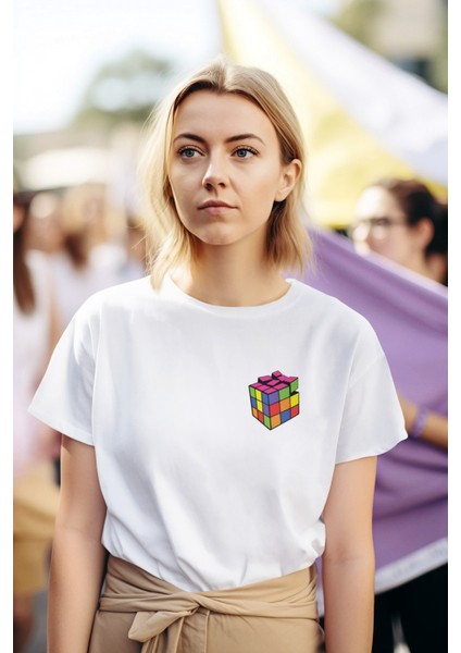 Zuno Kadın Comfort Fit Zeka Küpü Baskılı T-Shirt