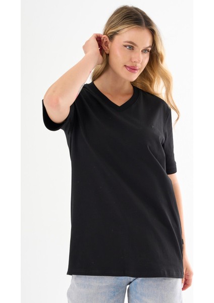 Pierre Cardin V Yaka Basic T-Shirt fırsatları
