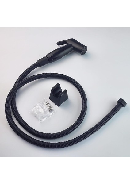 Siyah Taharetmatik Seti - Spiral Plastik Hortum ve Siyah Renk Ergonomik Taharet Tabancası fırsatları