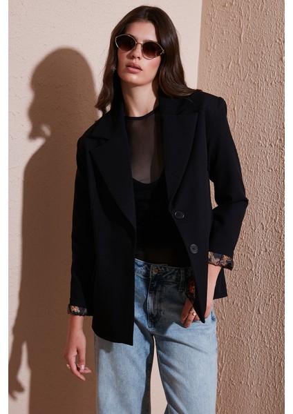Regular Fit Mono Yaka Desenli Astar Detaylı Blazer Ceket Bayan Ceket 6524430
