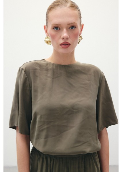 Kısa Kollu Salaş Bluz - Haki fırsatları