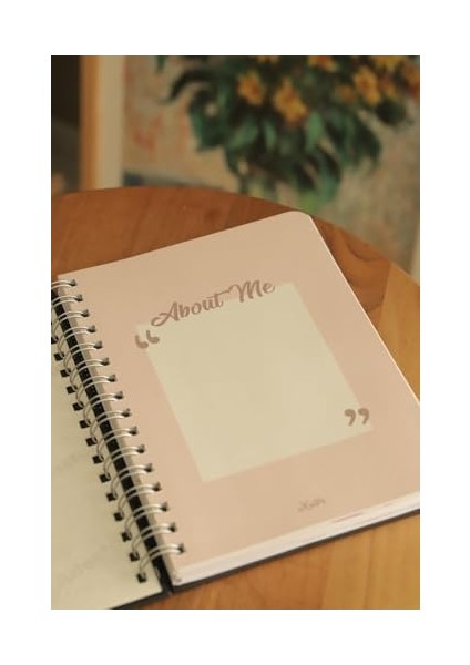 Çiçek Cümbüşü Süresiz Akademik Planlayıcı Ingilizce Ajanda Sticker Hediyeli + Lastikli fiyatları