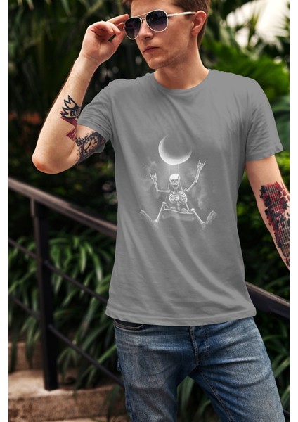 Zuno Erkek Slimfit Komik Ay ve Iskelet Baskılı T-Shirt