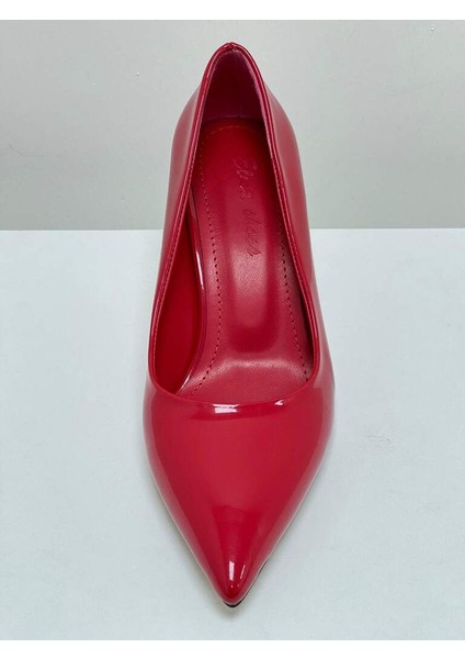 000002 Renk Kırmızı Rugan Kadın Stiletto Topuk 6-8 cm Arası fiyatları