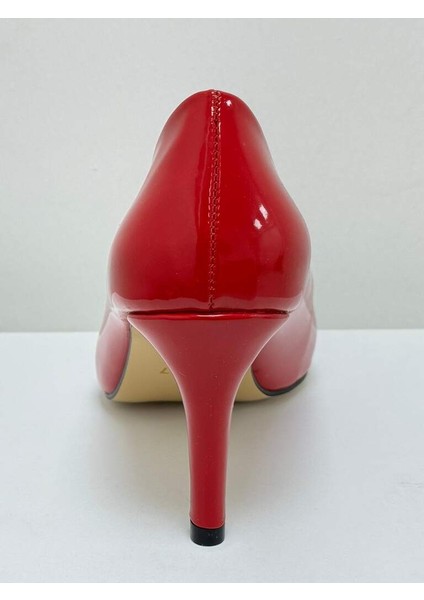 000002 Renk Kırmızı Rugan Kadın Stiletto Topuk 6-8 cm Arası indirimleri